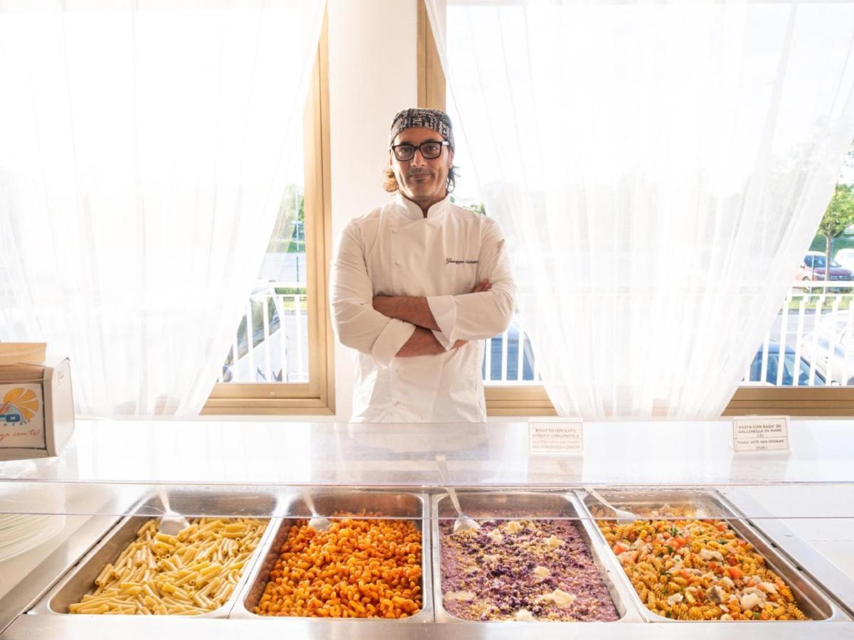 Family Alexander - Azzurro Club 3*